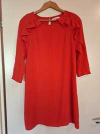 Лятна червена рокля