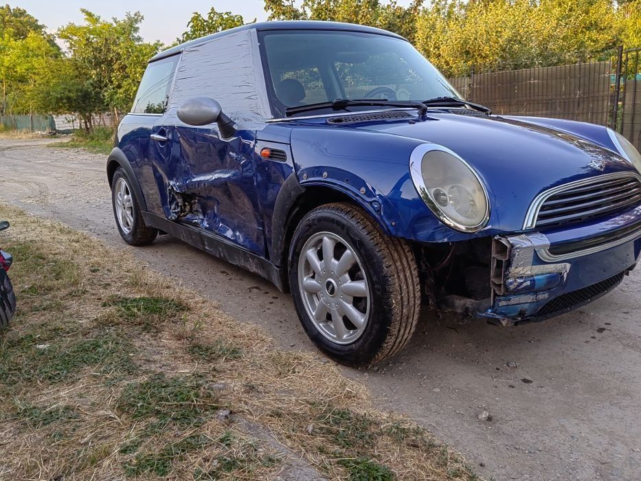 Mini one 2003 Lovit pret 3000 lei