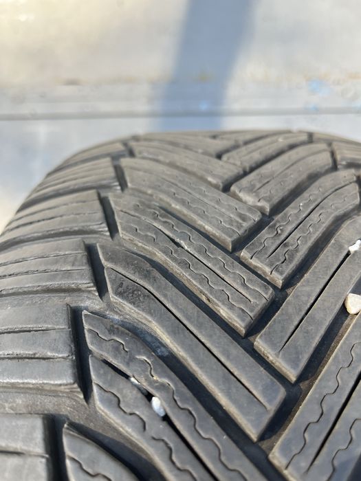 2 бр. зимни гуми 205/50/17 Michelin A6 6 mm DOT 2223