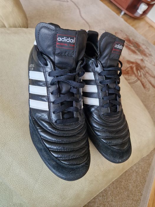 Adidas Mundial-стоножки