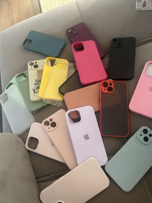 Huse Iphone 14 utilizate si noi