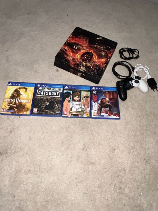 Vand play station 4 slim