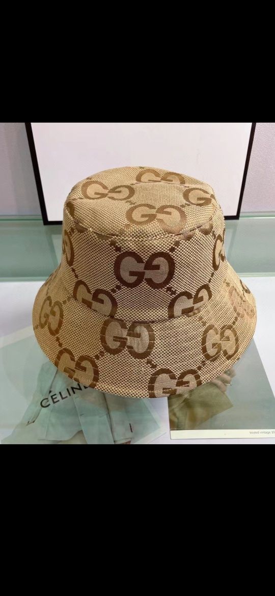 Pălărie Gucci model 2025, 7 modele