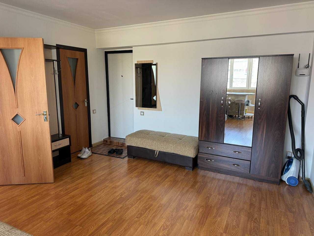 в центре столицы. пл;37м² ул. Шота Руставели, круг гостиницы "Россия".