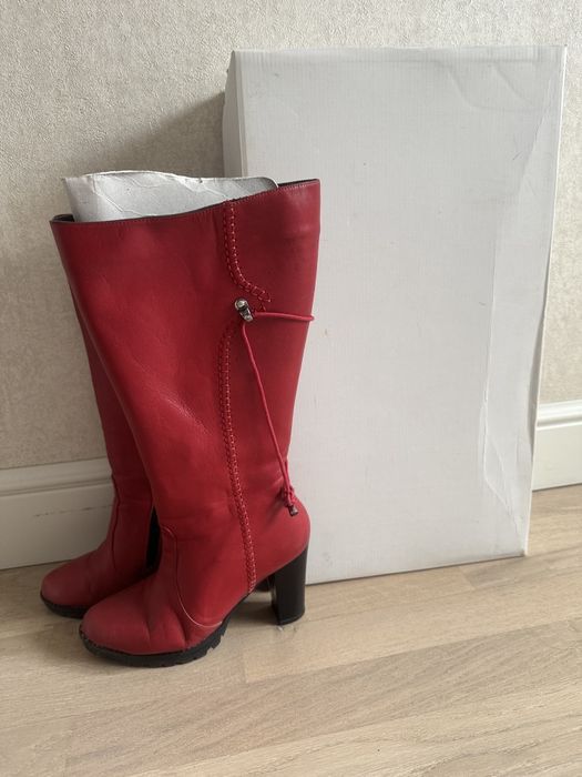 Сапоги женские кожаные, на платформе.