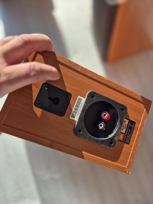 Vând SET complet AKAI/ JBL- in stare Bună!