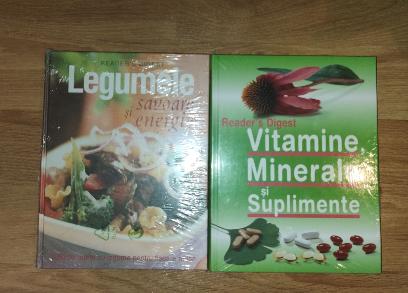 Carte Reader's Digest Legume Minerale Vitamine Suplimente Prim Ajutor