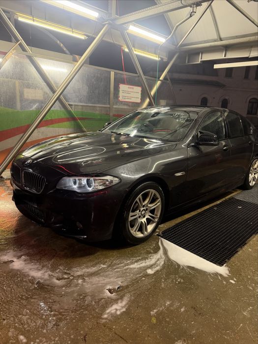 Dezmembrez 520d F10 M sport