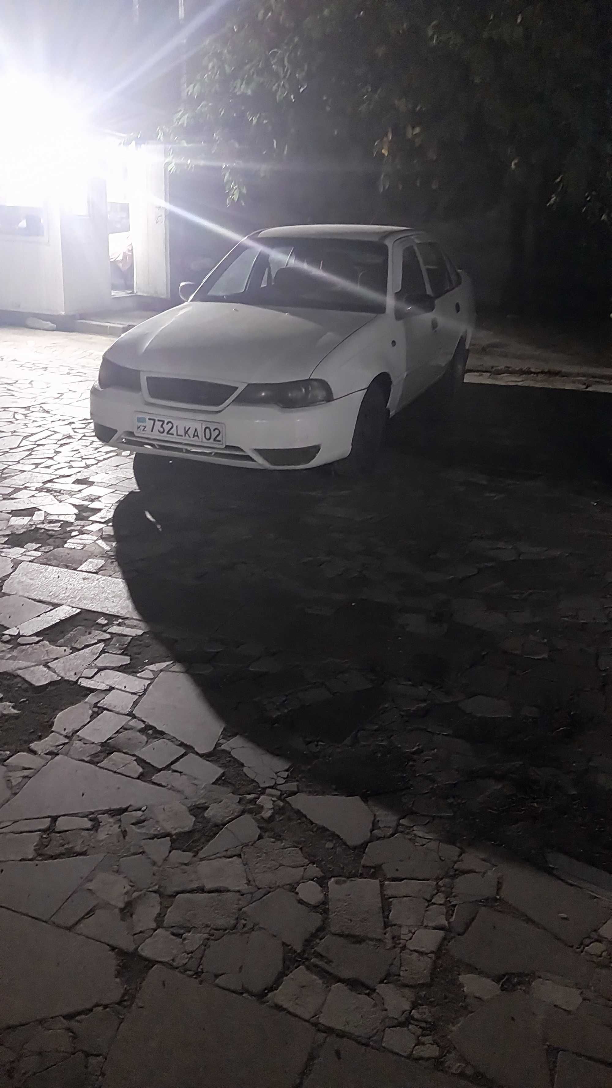 Нексия 1.5 на ходу