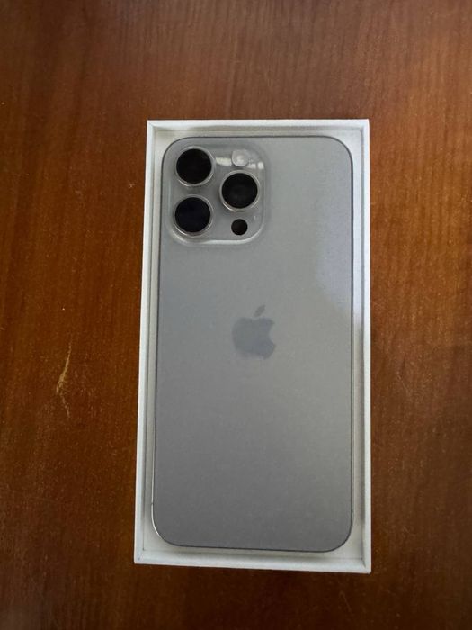 Продам iphone 15 pro max