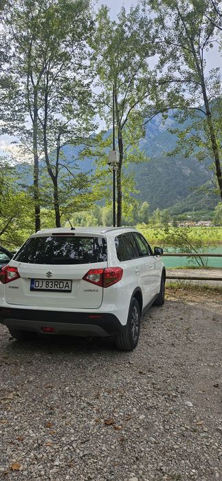 Suzuki Vitara 
2016
174000
120 CP
Clima
Climatizare