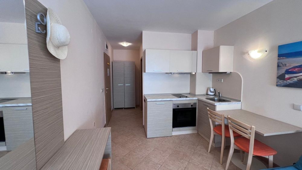 Продава се Едностаен апартамент в к.к. Слънчев бряг - 40 кв.м за 1225 €/кв.м - Снимка #3