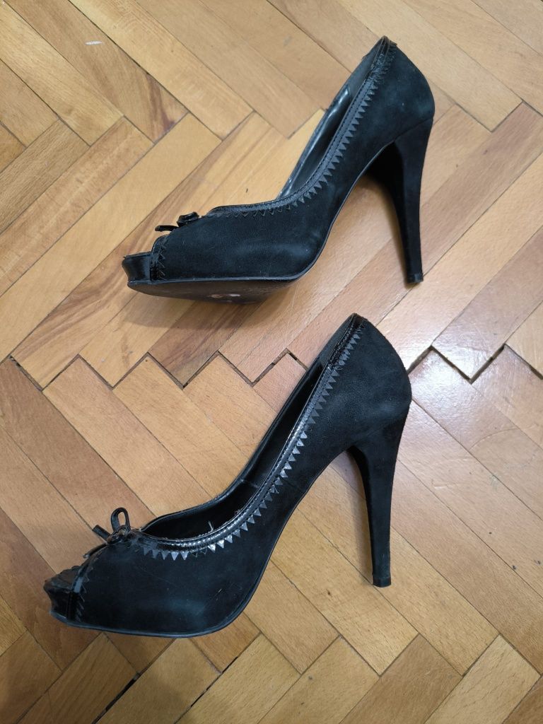 Pantofi cu toc marca Barbara Bucci