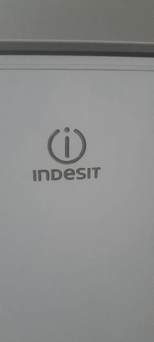 Продам¹ холодильник infesit