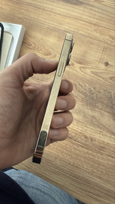 Iphone 13 PRO GOLD, 256 GB