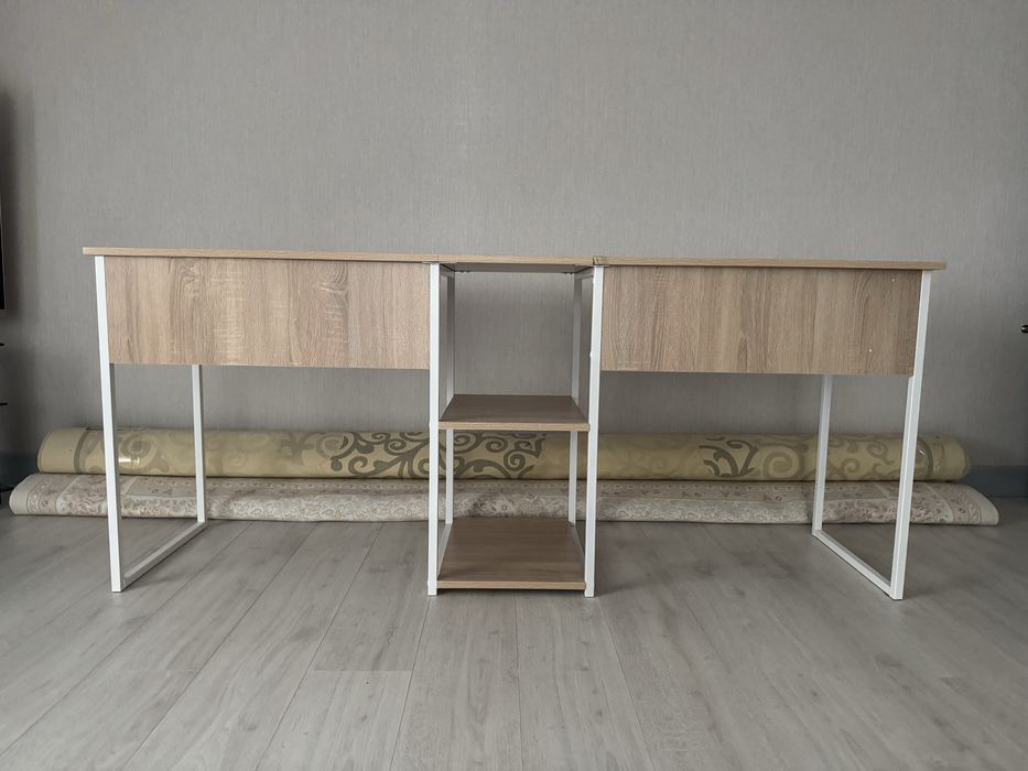 Стол письменный ЛДСП, дерево