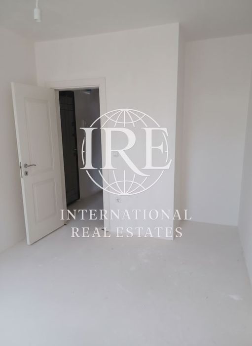 Продава се Двустаен апартамент в Варна, Трошево - 43 кв.м за 2187 €/кв.м - Снимка #5