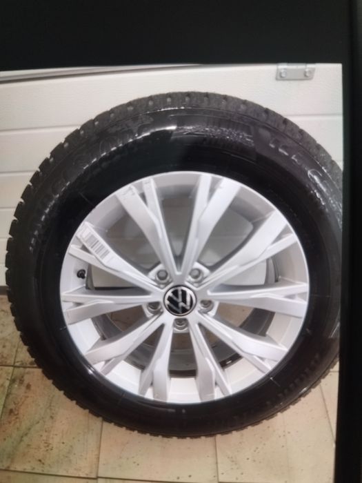 Шины с дисками зимние шипованые