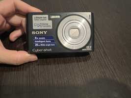 Цифровой фотоаппарат Sony