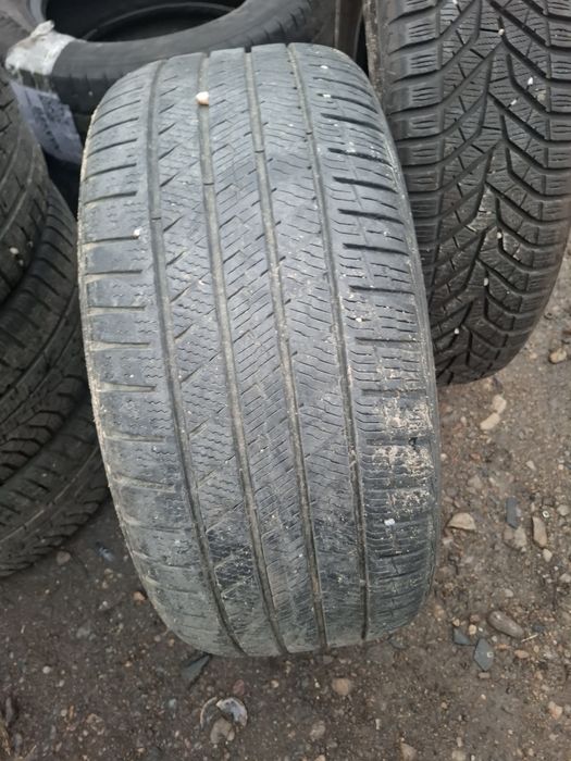 Vand 1 anvelopa 235 45 17 vredestine de iarna bun dot 2021
