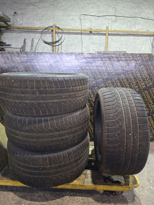 Гуми Pirelli P Zero 285-40-20