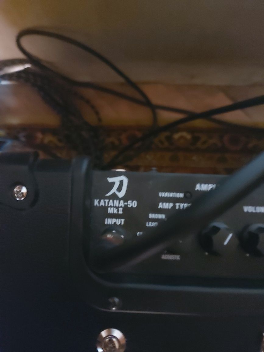 Cort CR50 + BOSS katana 50 MkII