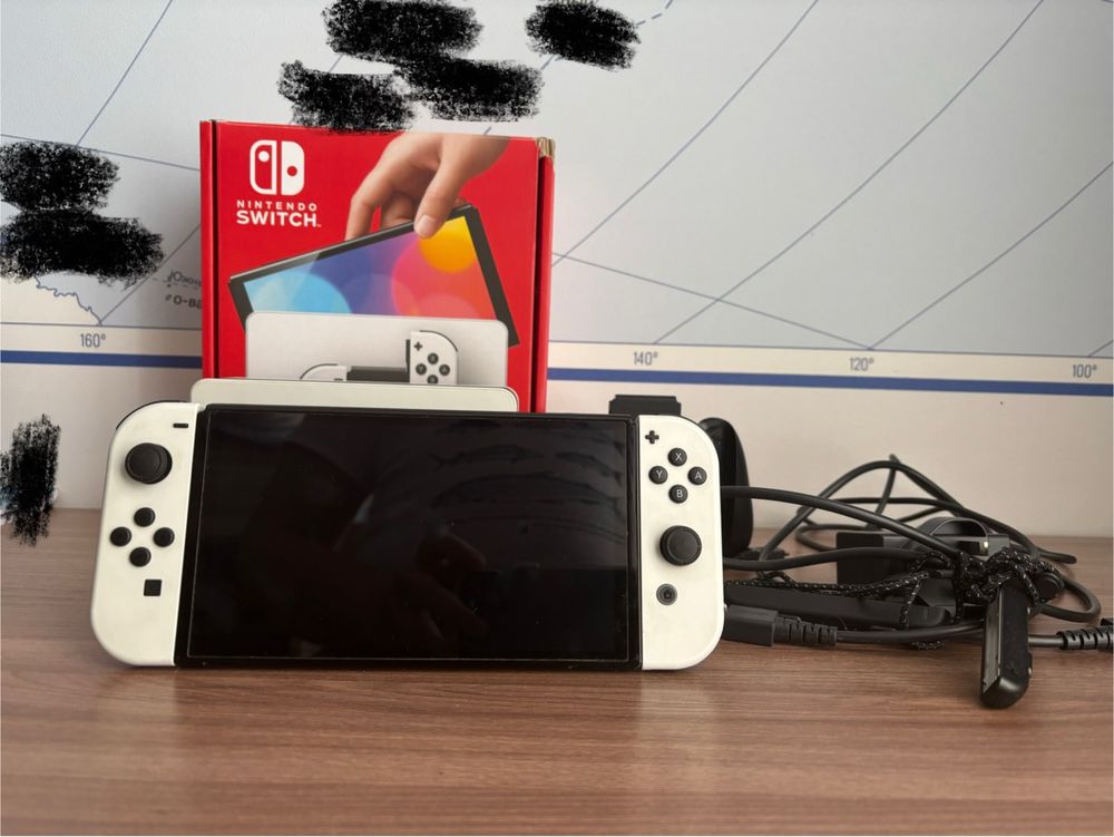 Nintendo switc OLED White