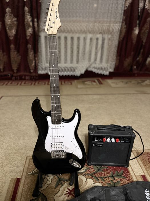 Электрогитарный комплект Levinson SPACK- 1 WH/BK черный