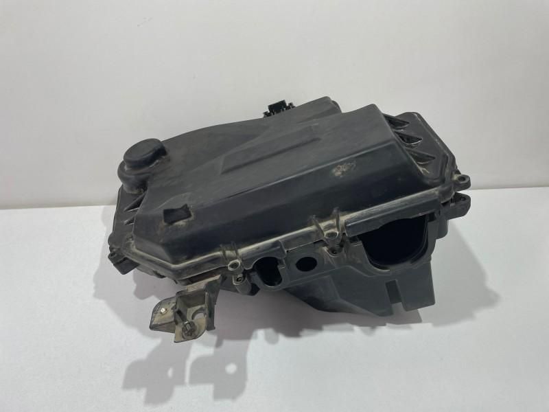 Carcasa filtru aer Audi A6 (2004-2011) [4F2, C6] 3.0 tdi 4f1907355a