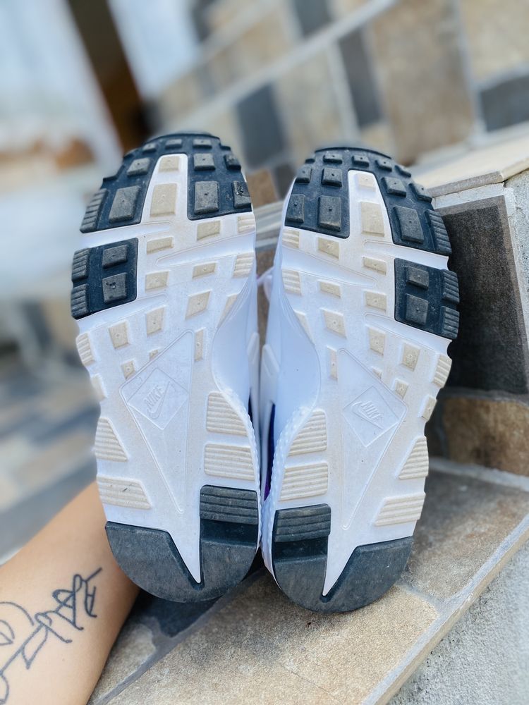 Маратонки Nike huarache