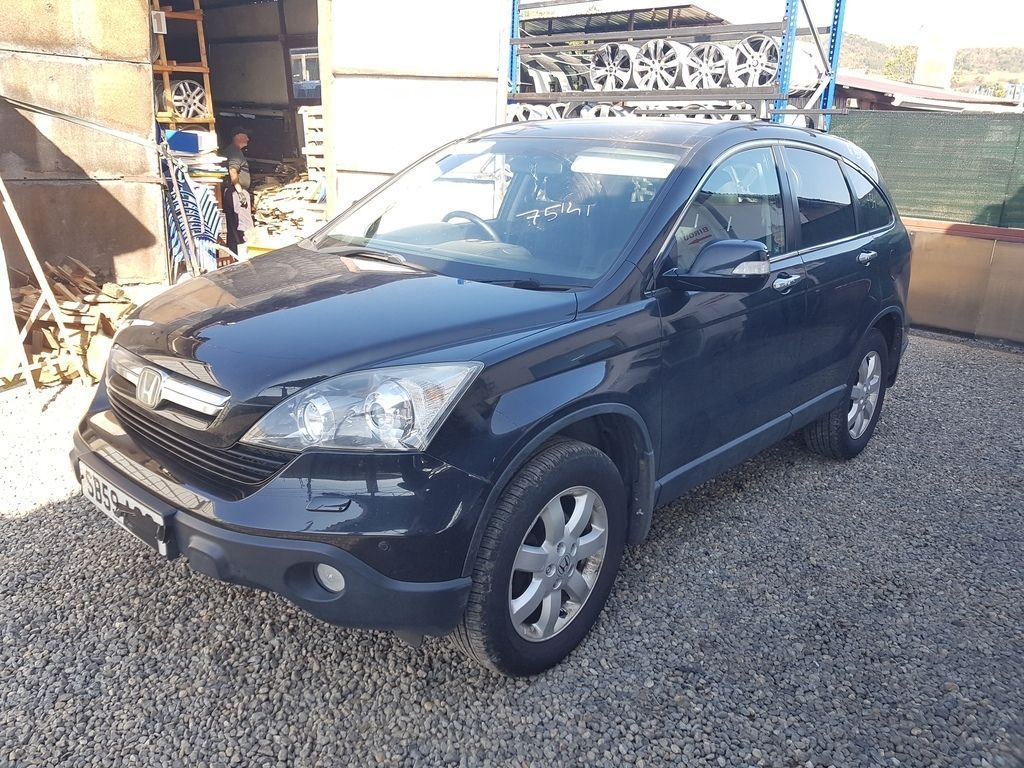 Dezmembrez Honda CR-V 2.2 D 2007-2012