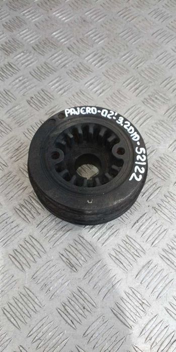 Шайба колянов вал Mitsubishi Pajero 3.2DiD 2002г.