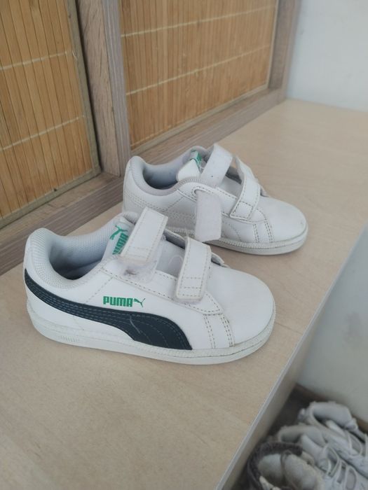 Vând adidași puma copii mărimea 22