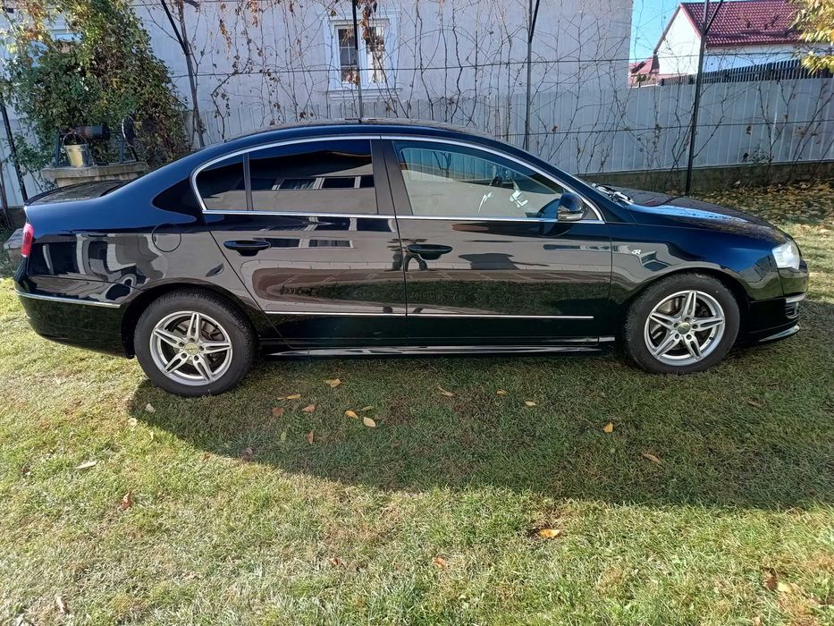 VW Passat R-Line 2010 2.0 TDI 140 cai