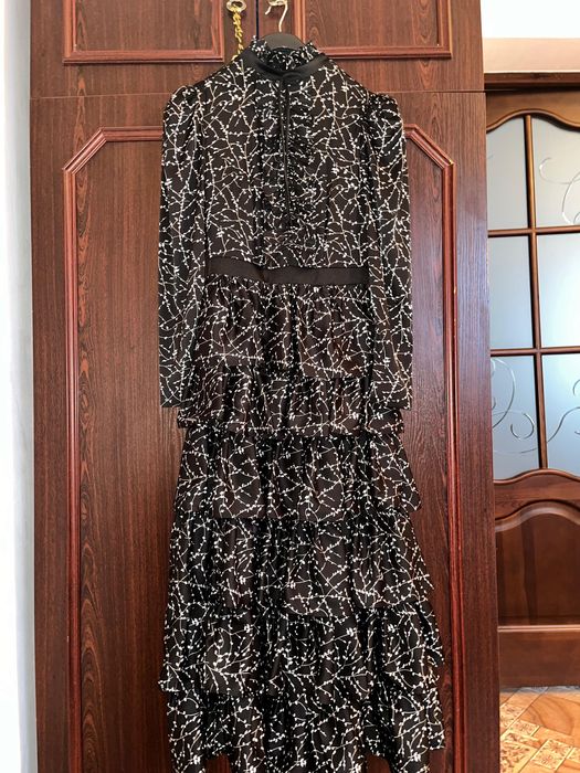 Платье вечернее