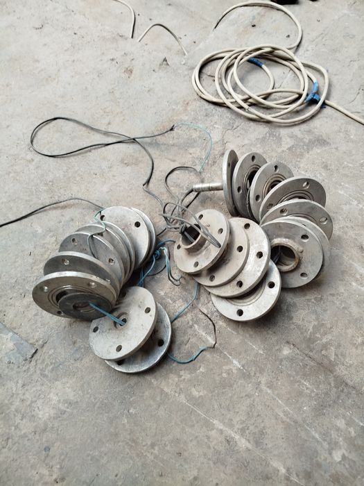 Продам фланцы из нержавеющей стали,диаметр 160 мм