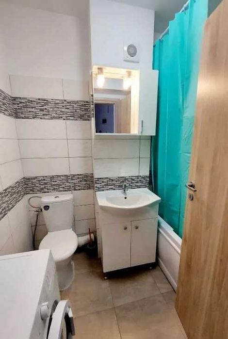 Дава се под наем Едностаен апартамент в Пловдив, Тракия - 40 кв.м за 255 € - Снимка #2