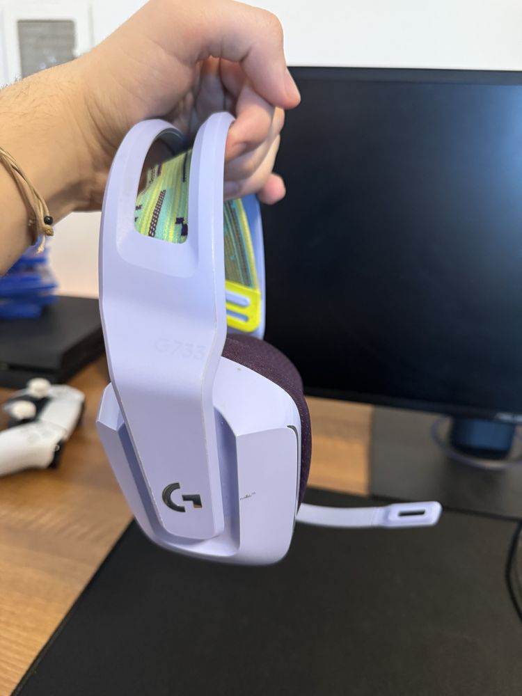 casti gaming logitech g733 culoare rara