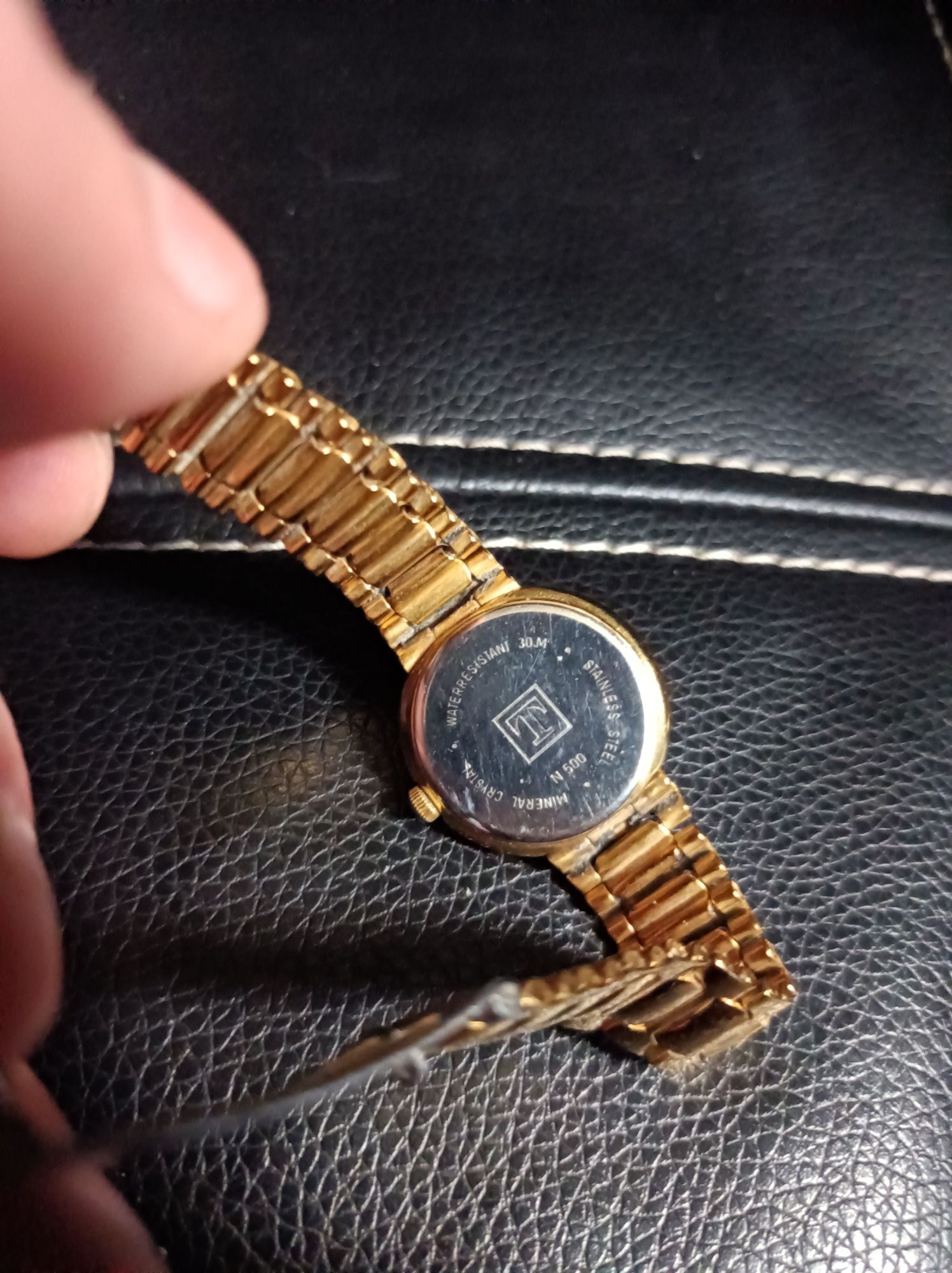 Ceas elegant de dama Tissot Seastar Quartz N 500
