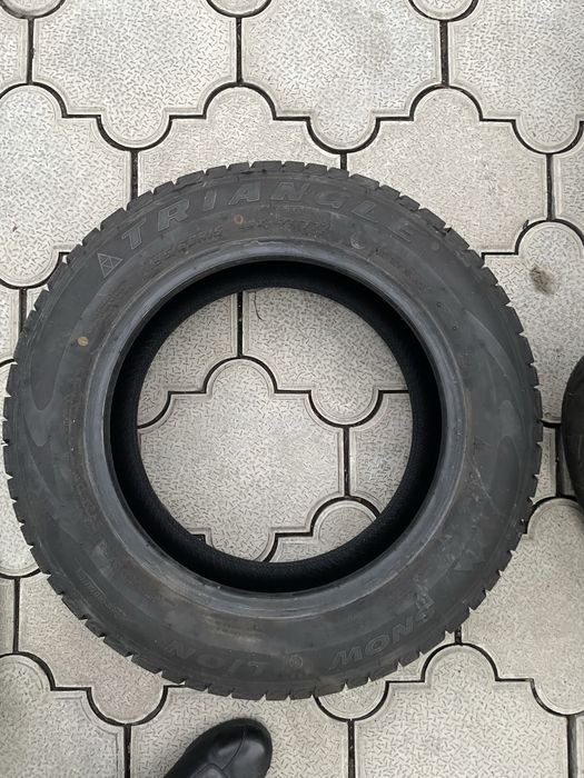 Продам зимние резины R15 полный размер 195/60/15