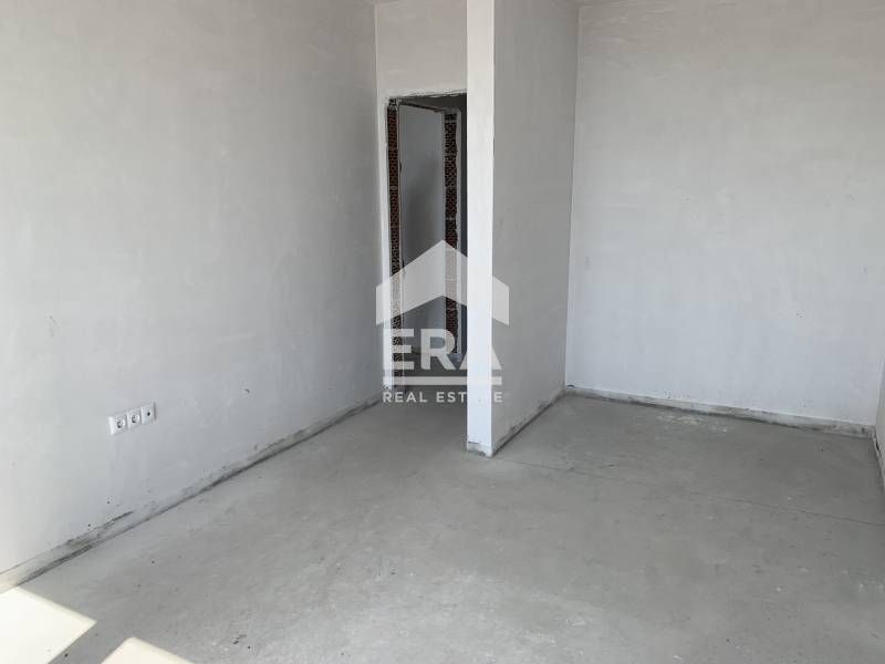 Продава се Двустаен апартамент в Варна, Виница - 49 кв.м за 2521 €/кв.м - Снимка #9