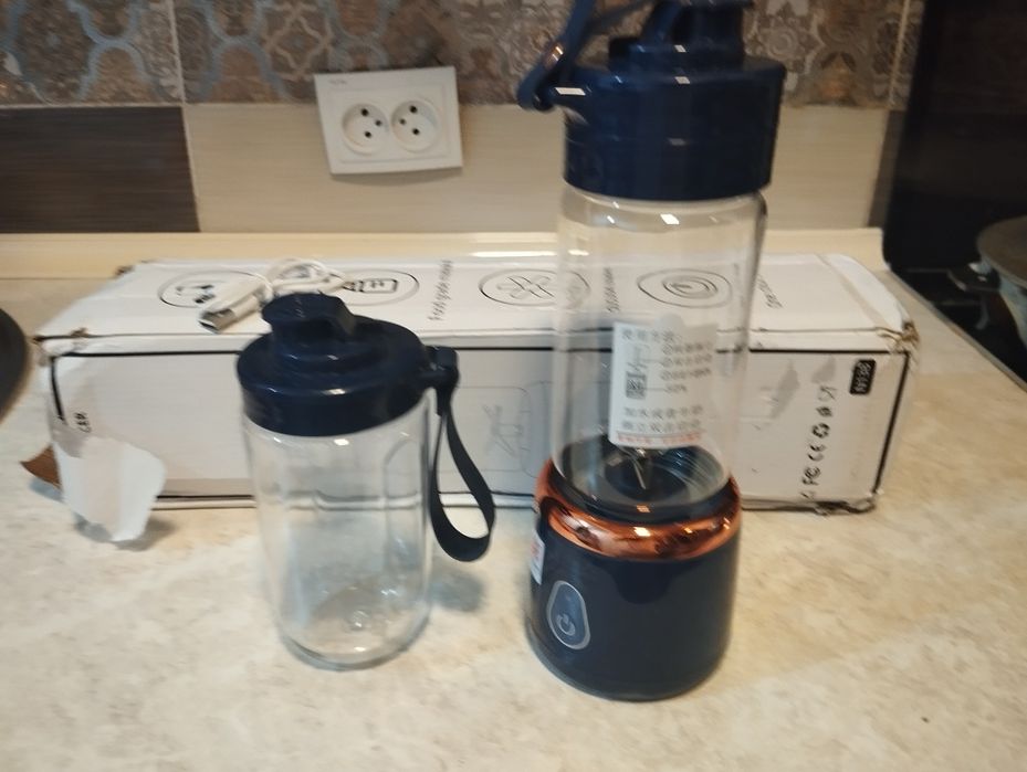 Mini blender yangi
