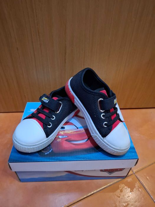 Детски обувки /платненки McQueen