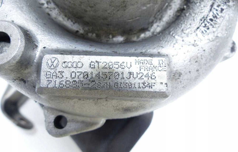 Turbina VW Touareg 2.5 TDI cod 070145701J