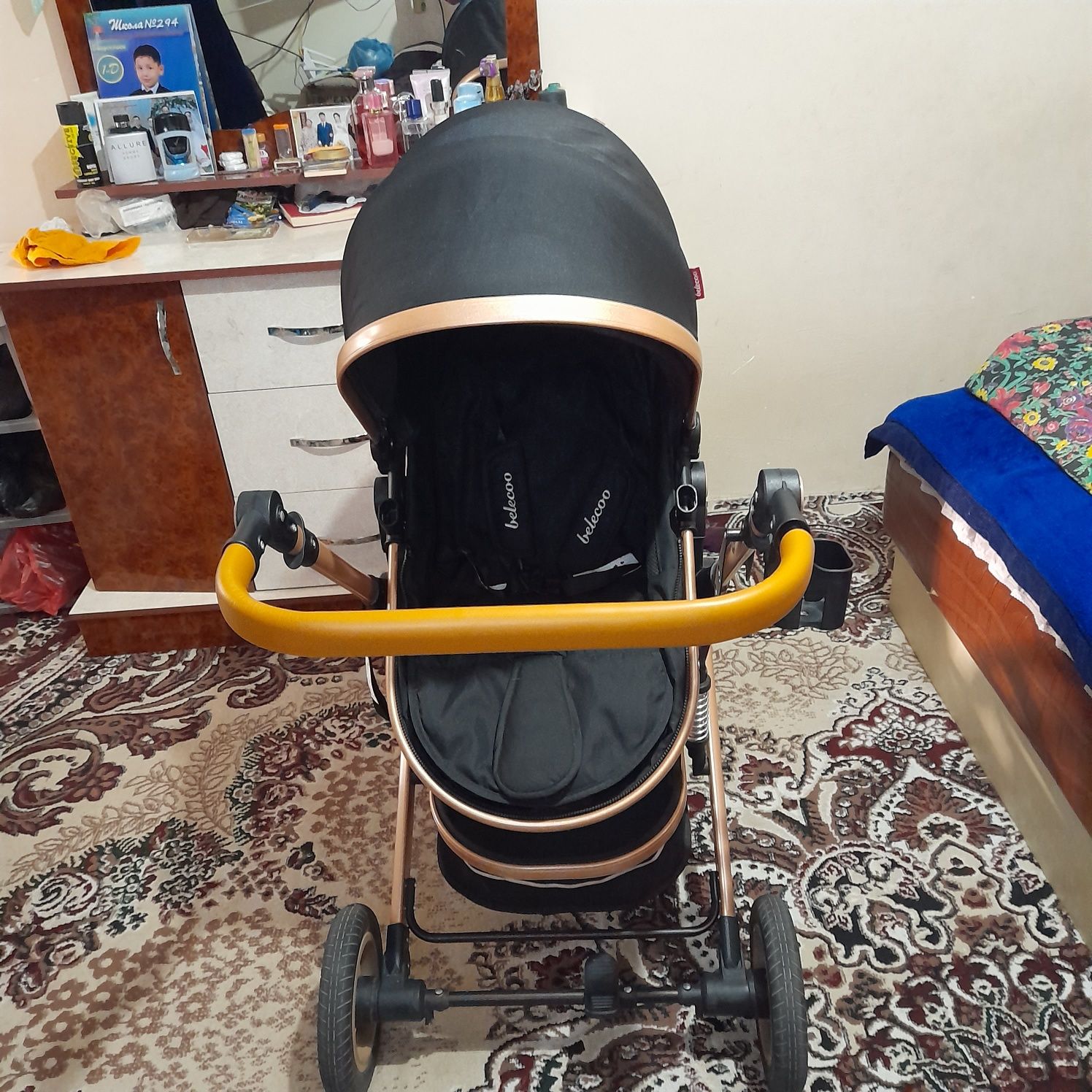 Holati mukammal.Faqat uy ichida ishlatilgan.