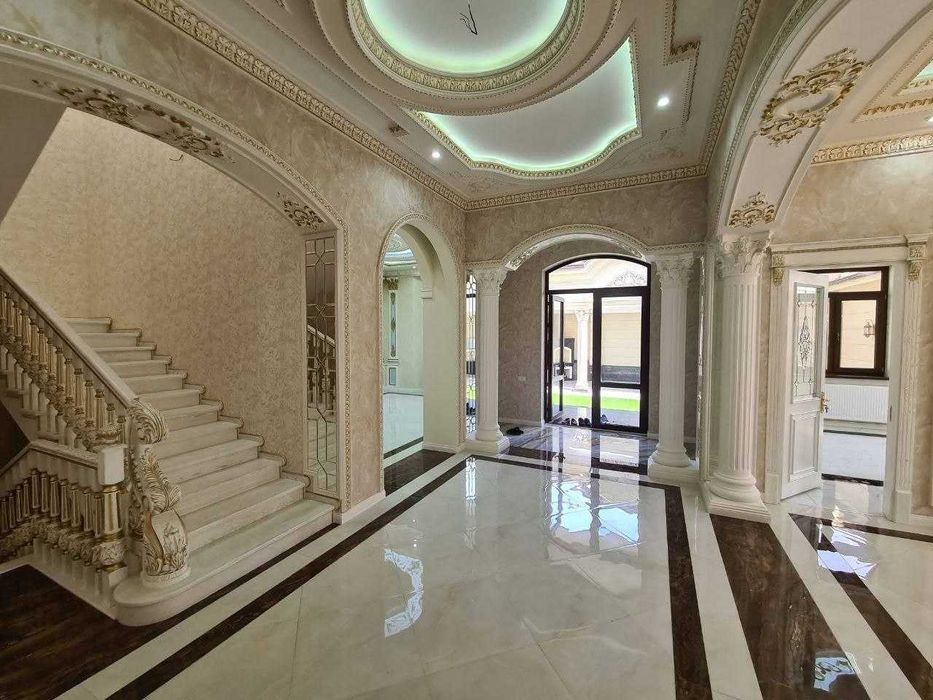 Продается Евро  Дом, Шуртепе 3 сотки, 3 уровня, 6 комнат, холл Бассейн