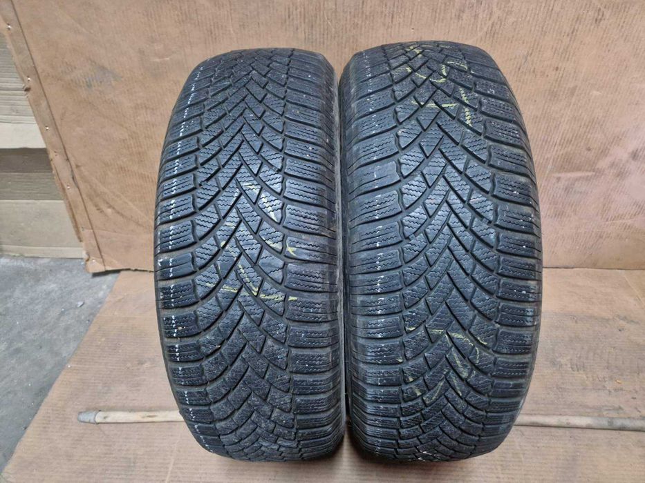 2 Bridgestone R17 235/60
зимни гуми
DOT3421