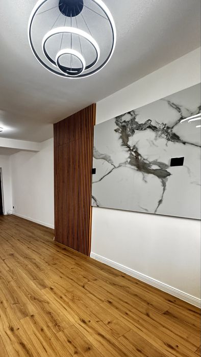 Proprietar ,vand ap 3 camere spatios  ,Promenada Moll