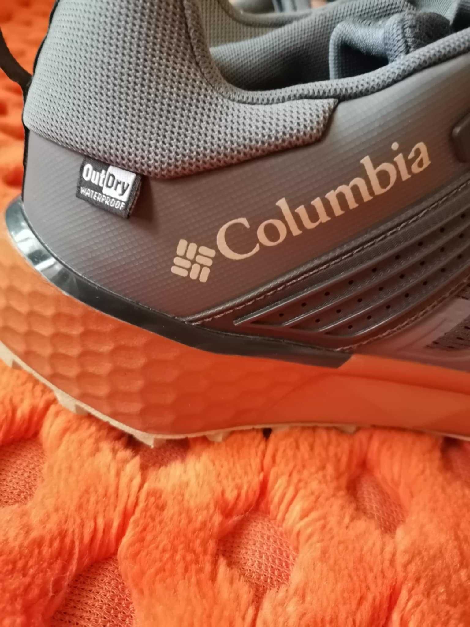 COLUMBIA Facet 75 OutDRy
Мъжки водоустойчиви обувки, 43,5