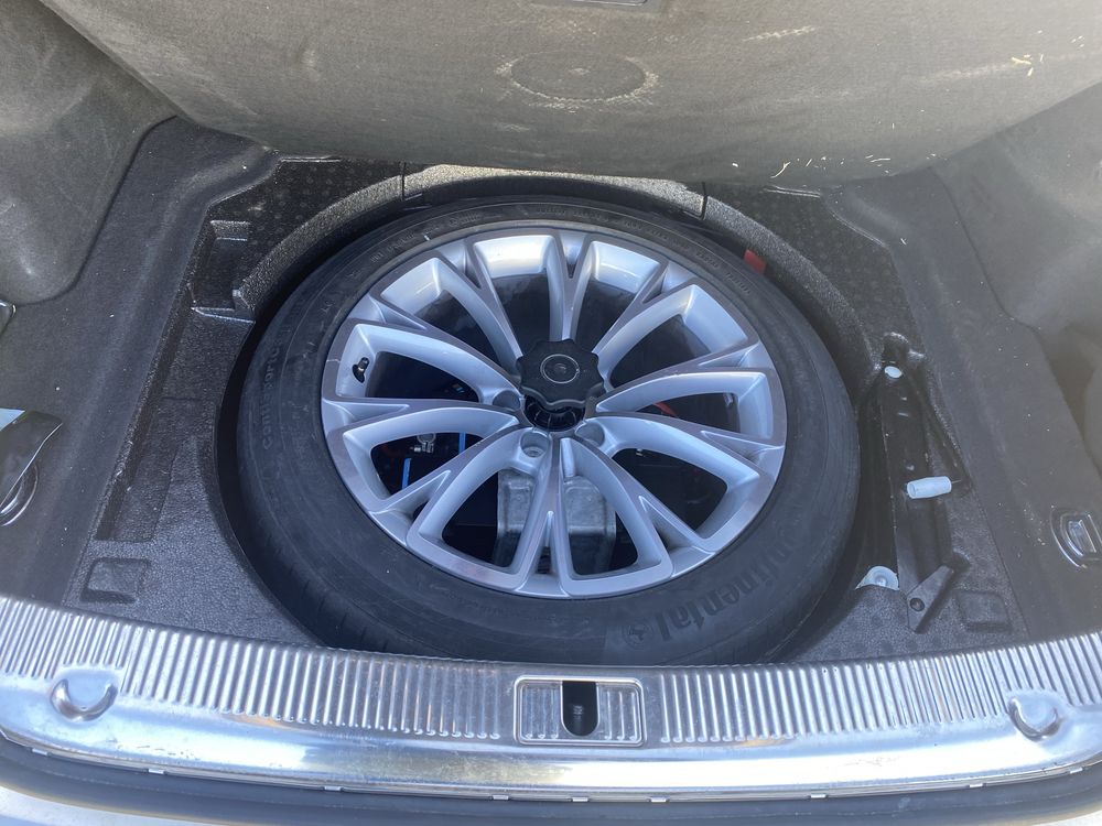 Audi A8 d4 4.0tfsi matrix на ЧАСТИ Ауди